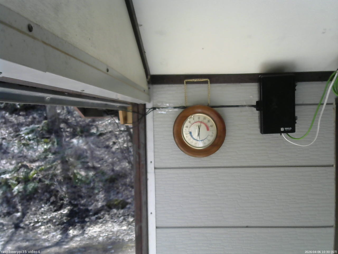 長野県菅平高原 ゆたか山荘 東側上空 2026/04/06 10:30