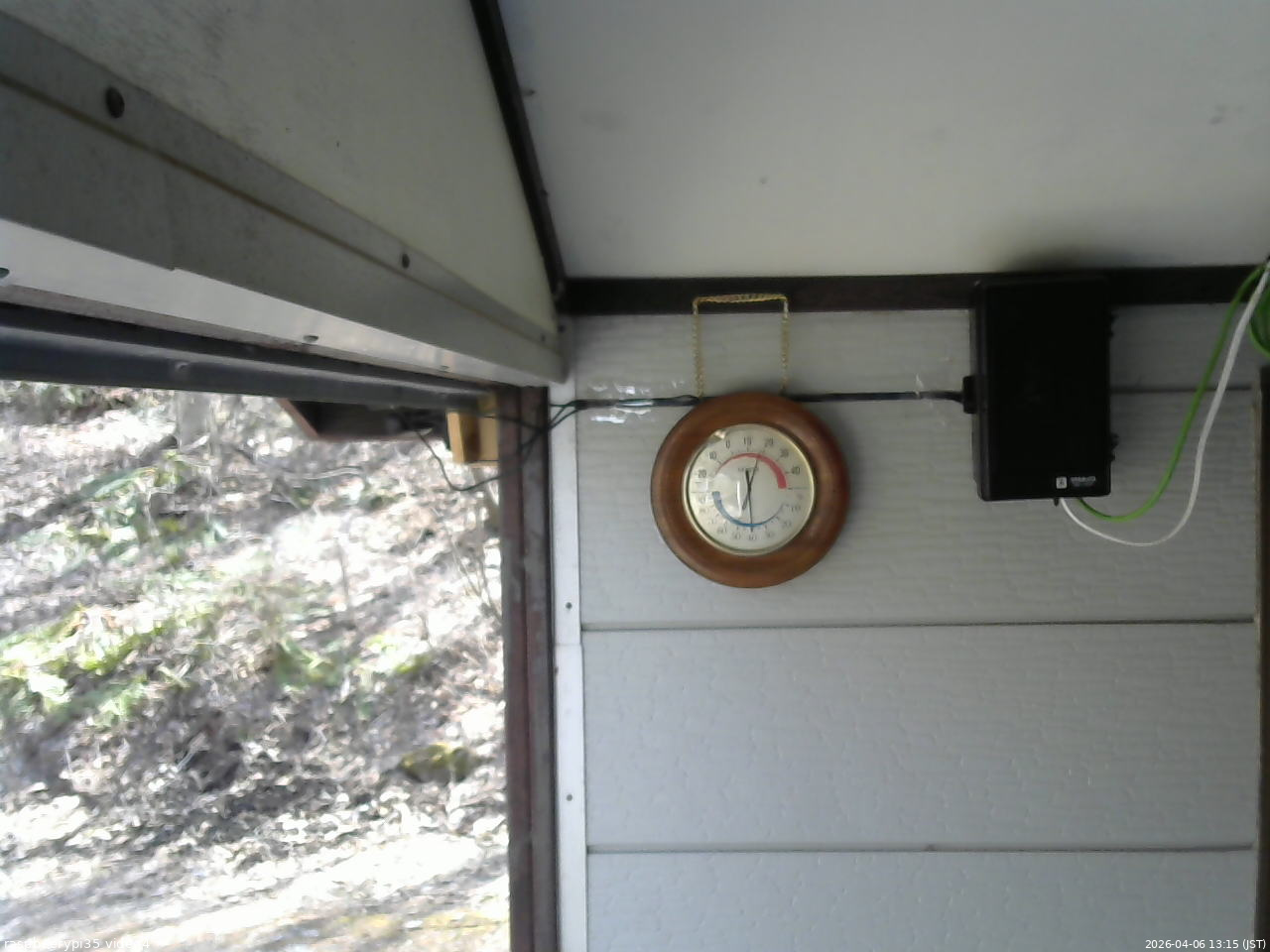 長野県菅平高原 ゆたか山荘 東側上空 2026/04/06 13:15