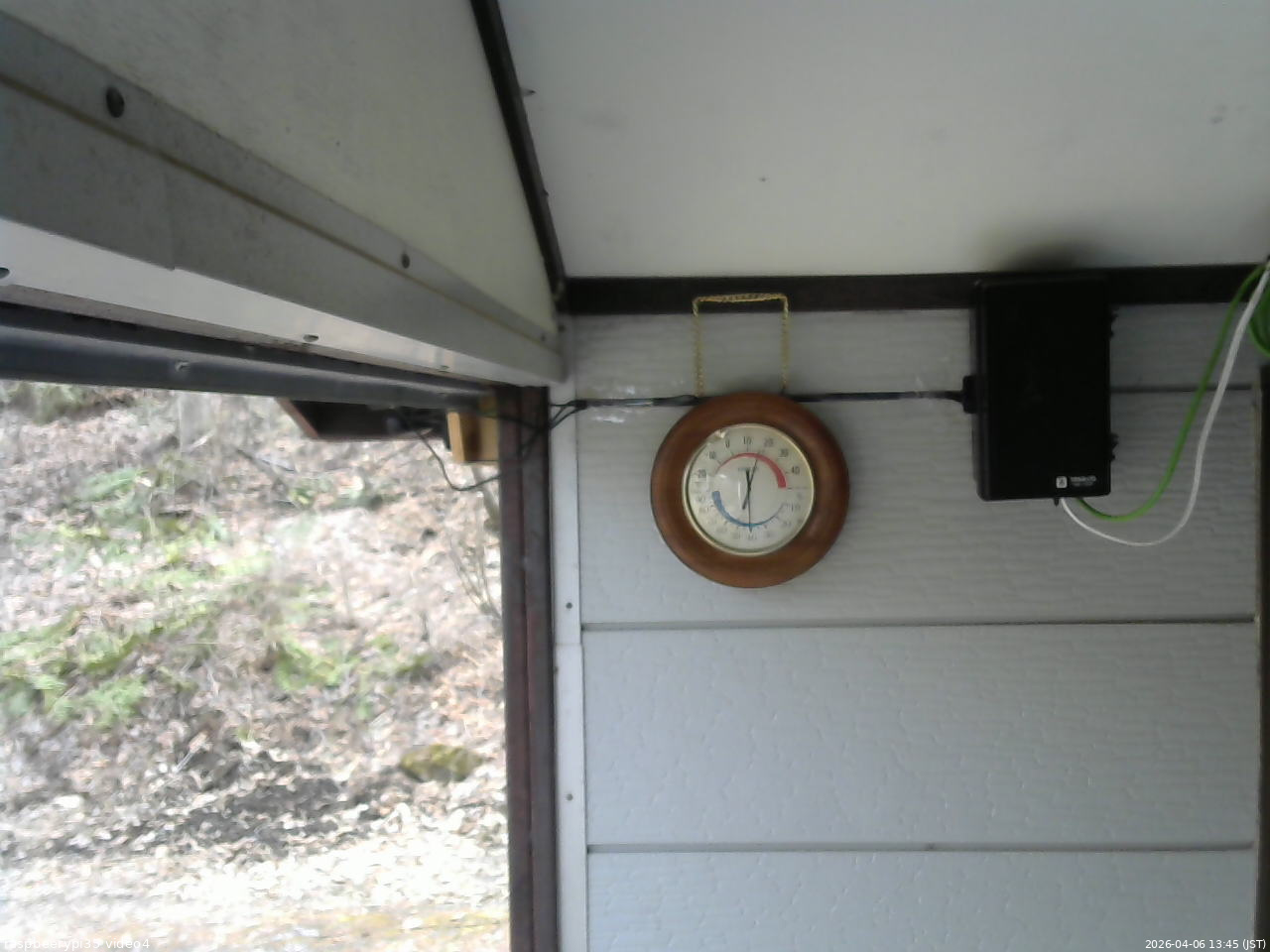 長野県菅平高原 ゆたか山荘 東側上空 2026/04/06 13:45