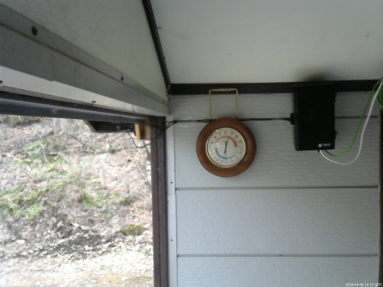 長野県菅平高原 ゆたか山荘 東側上空 2026/04/06 14:15