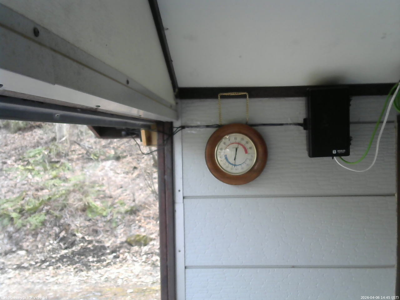 長野県菅平高原 ゆたか山荘 東側上空 2026/04/06 14:45