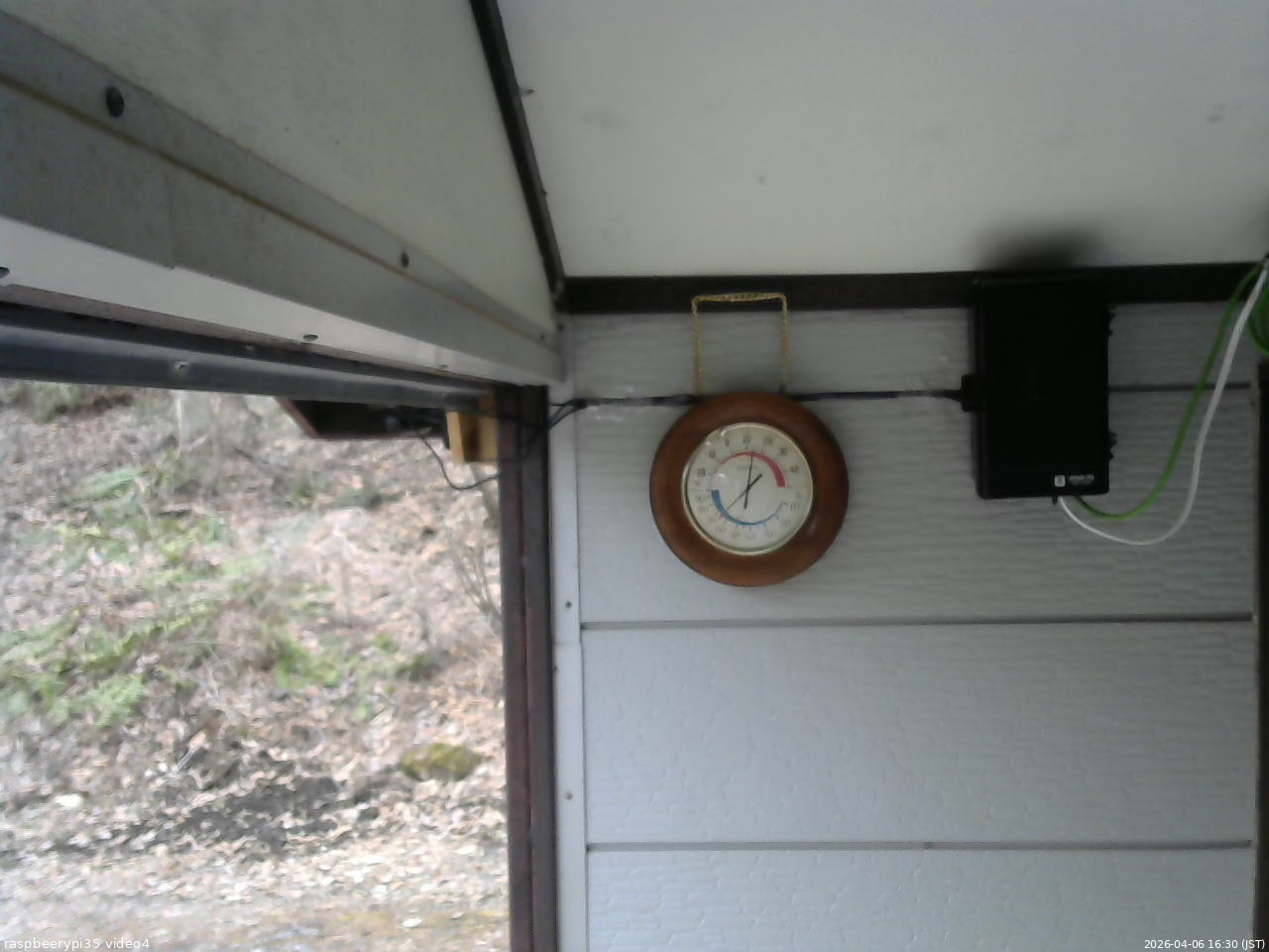 長野県菅平高原 ゆたか山荘 東側上空 2026/04/06 16:30