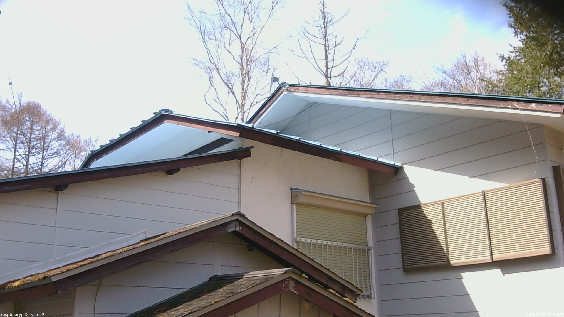 長野県菅平高原 ゆたか山荘 駐車場奥 2026/04/06 13:15