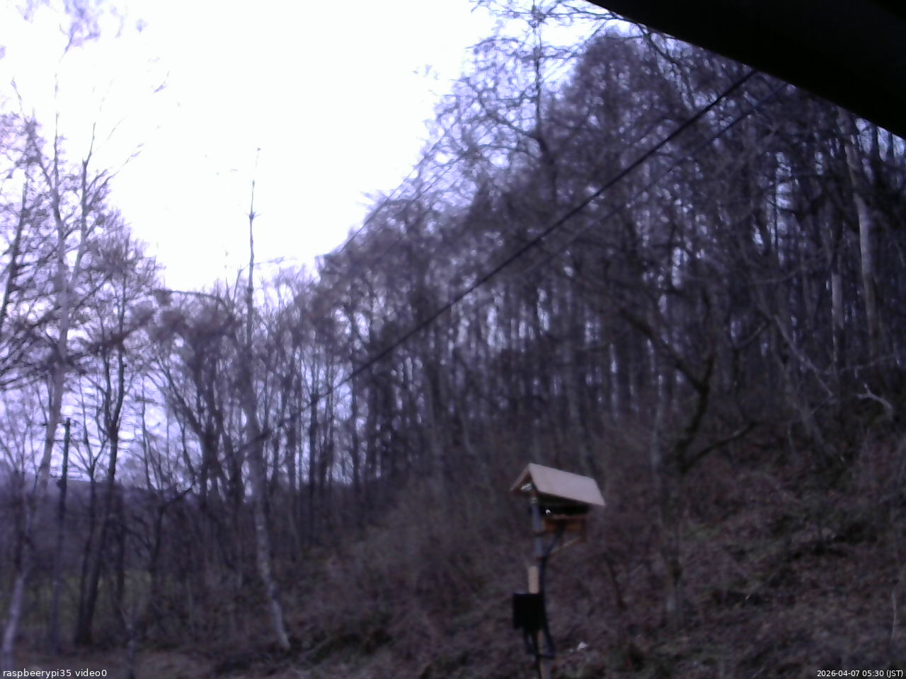 長野県菅平高原 ゆたか山荘 温度計 2026/04/07 05:30