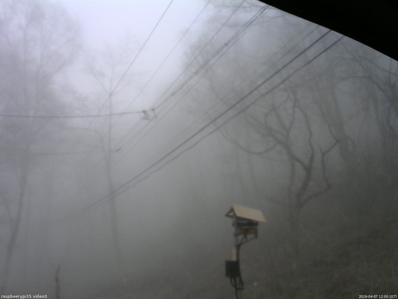 長野県菅平高原 ゆたか山荘 温度計 2026/04/07 12:00