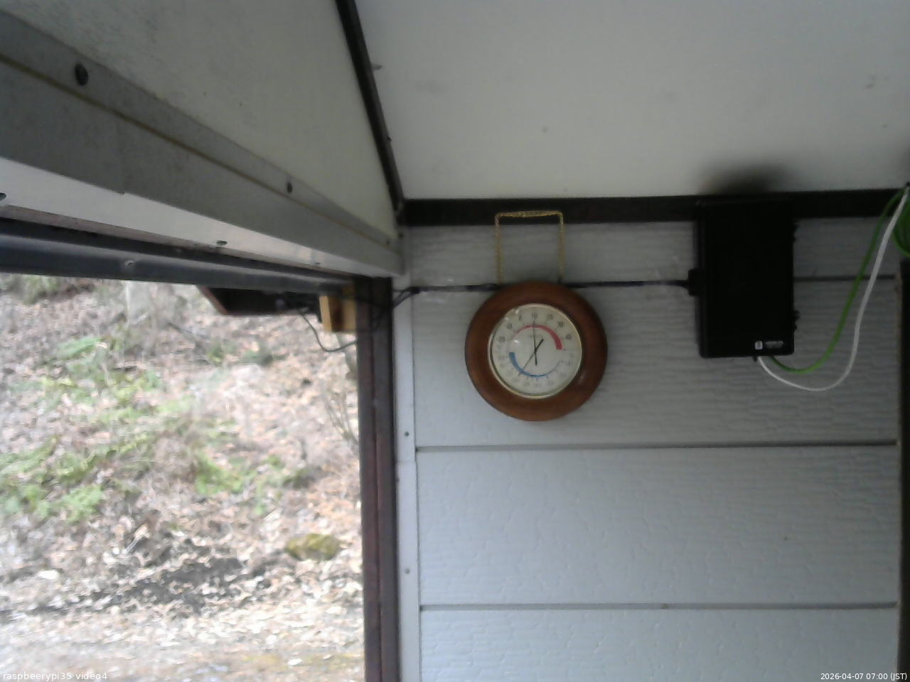 長野県菅平高原 ゆたか山荘 東側上空 2026/04/07 07:00