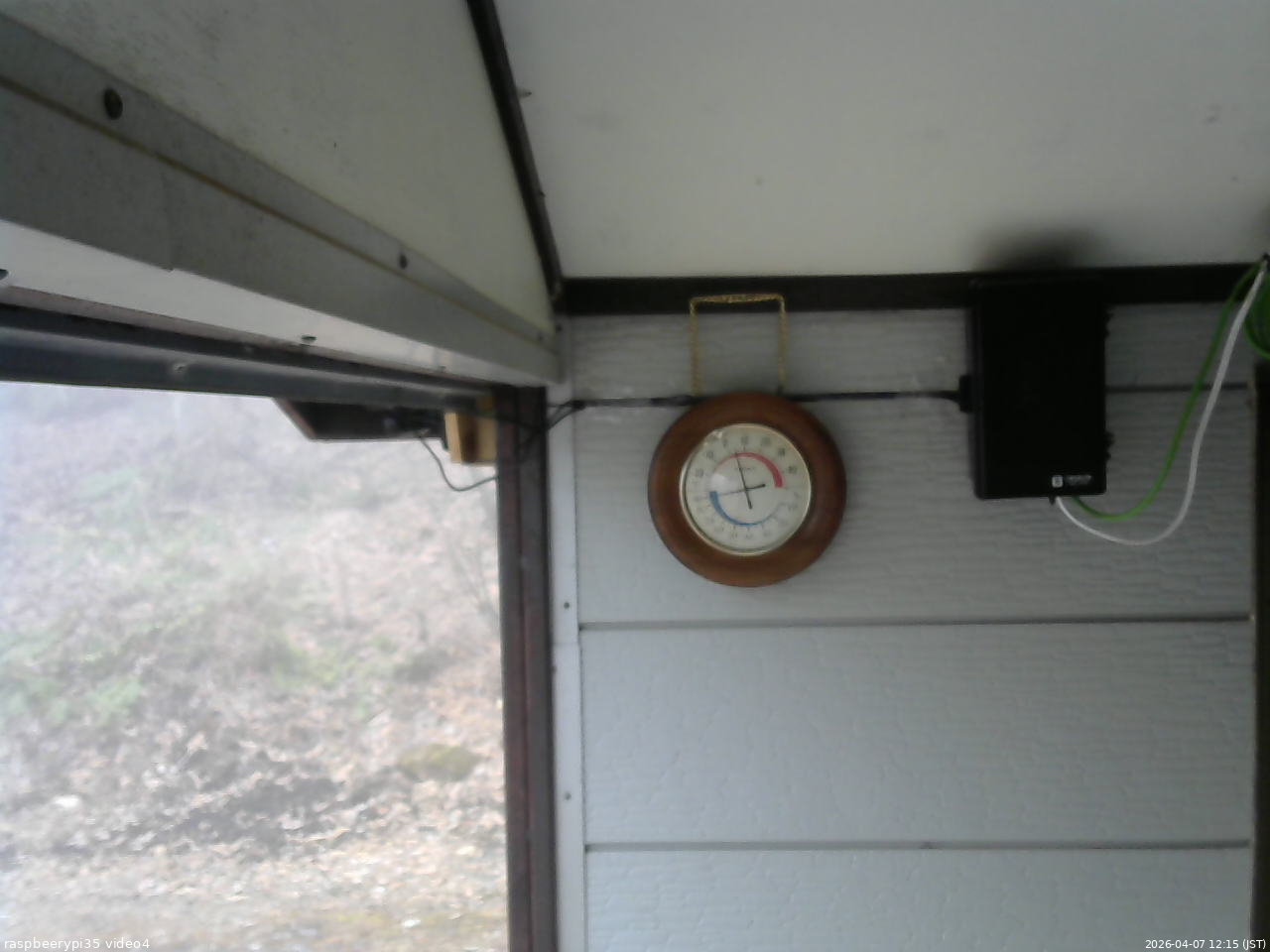 長野県菅平高原 ゆたか山荘 東側上空 2026/04/07 12:15