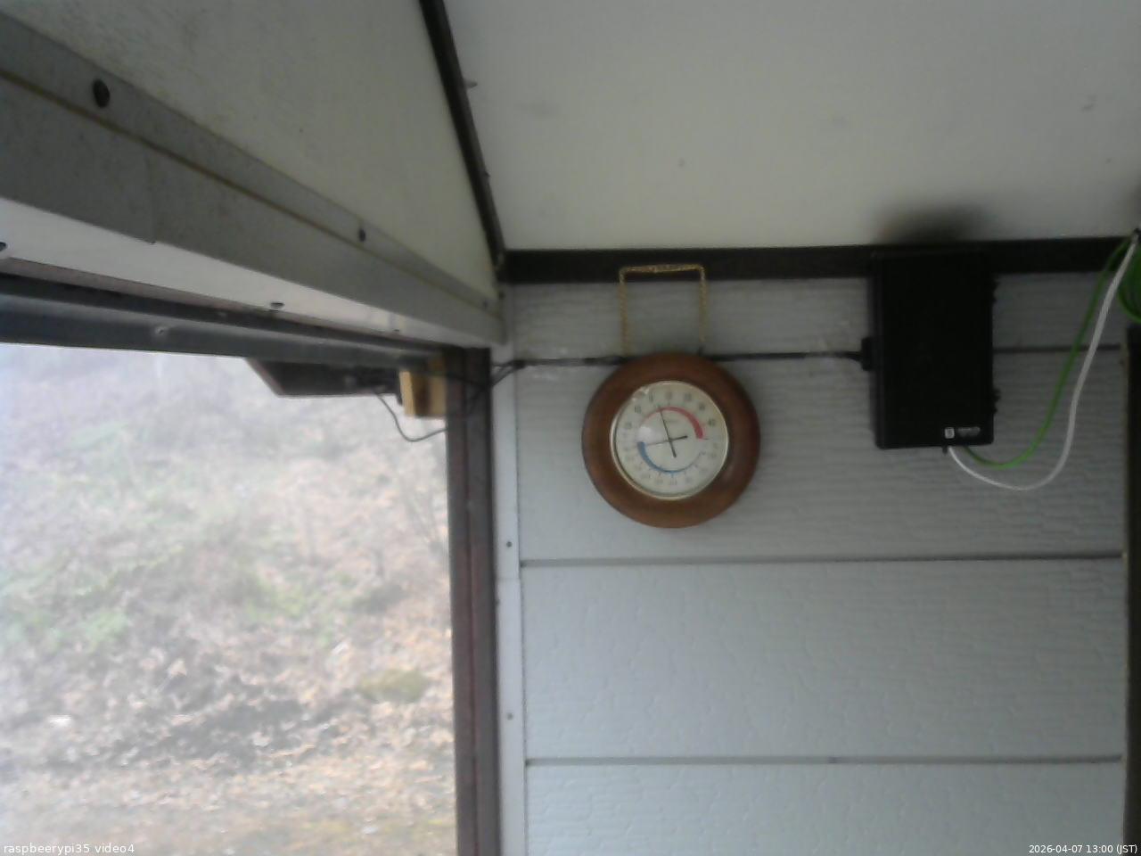 長野県菅平高原 ゆたか山荘 東側上空 2026/04/07 13:00