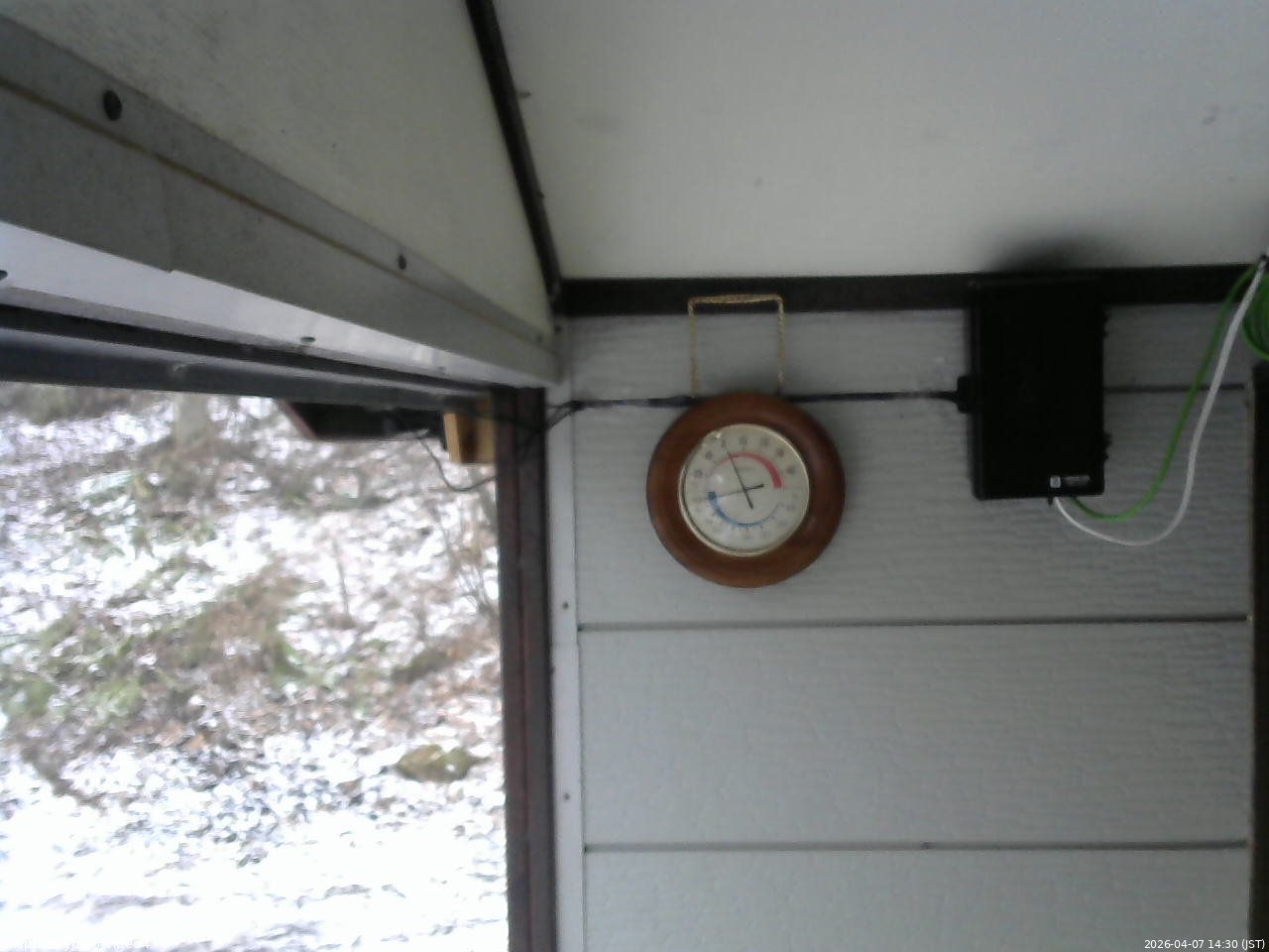 長野県菅平高原 ゆたか山荘 東側上空 2026/04/07 14:30