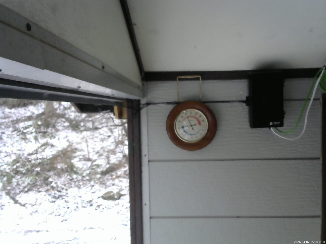 長野県菅平高原 ゆたか山荘 東側上空 2026/04/07 15:00