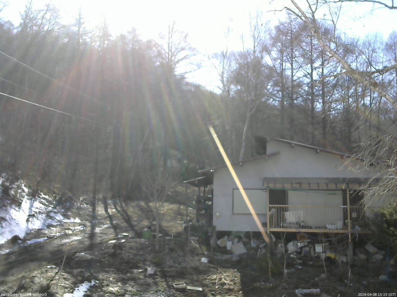 長野県菅平高原 ゆたか山荘 西側(坂上) 2026/04/08 15:15