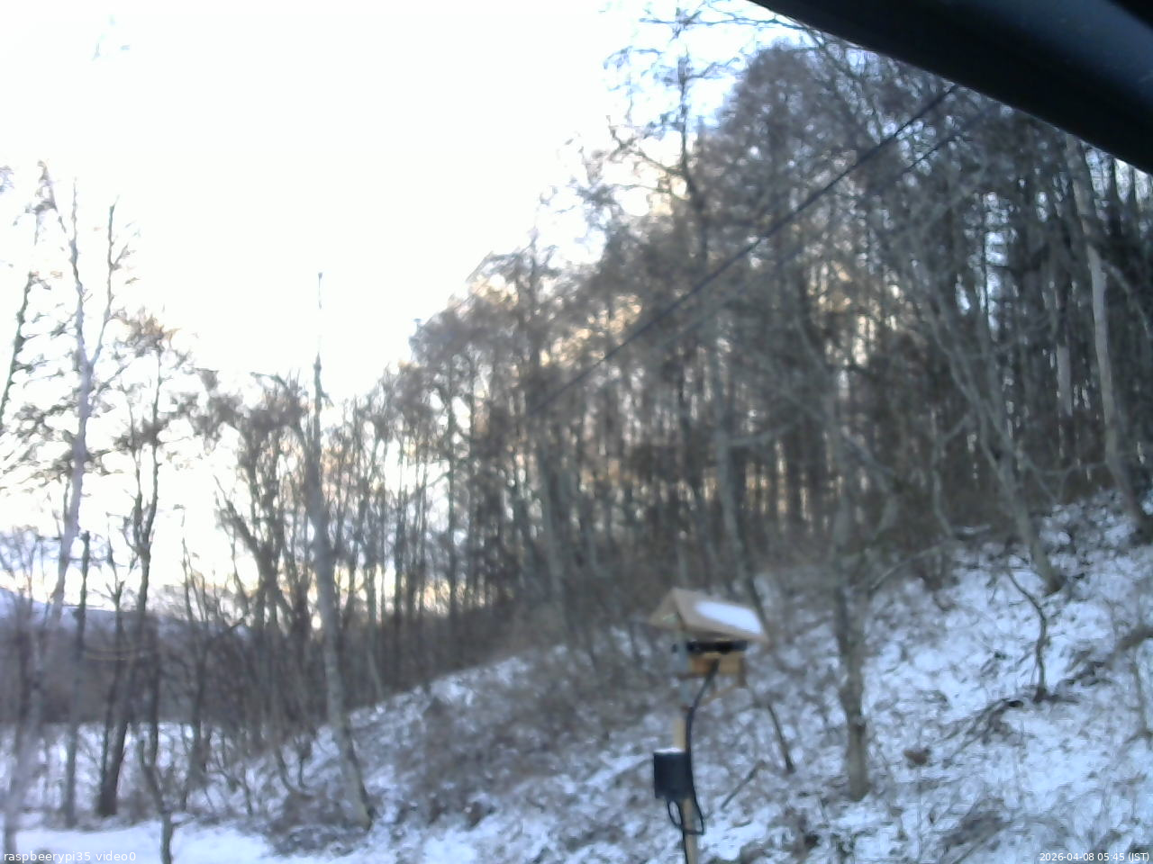長野県菅平高原 ゆたか山荘 温度計 2026/04/08 05:45