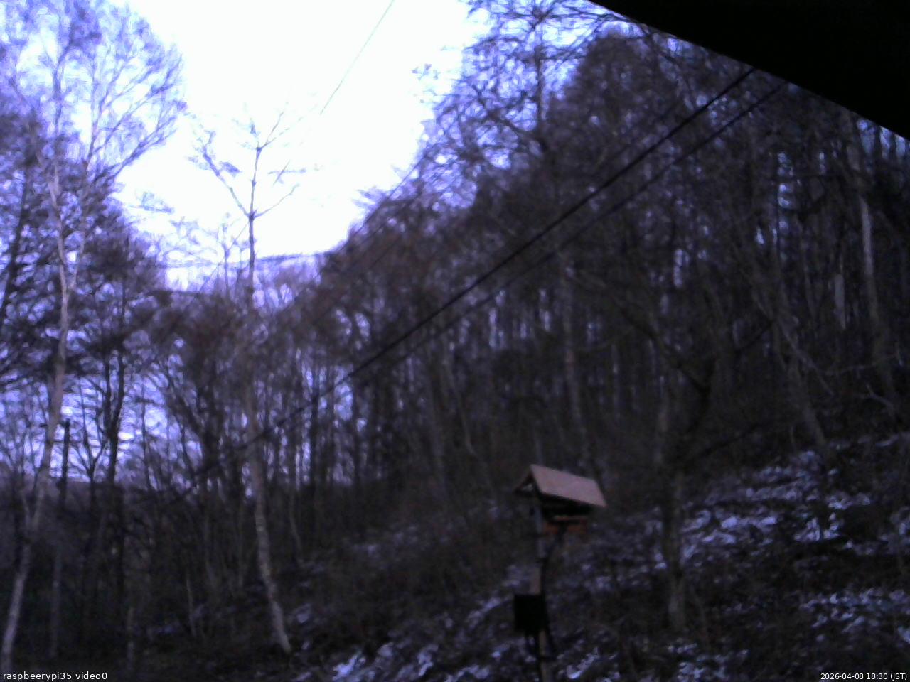 長野県菅平高原 ゆたか山荘 温度計 2026/04/08 18:30