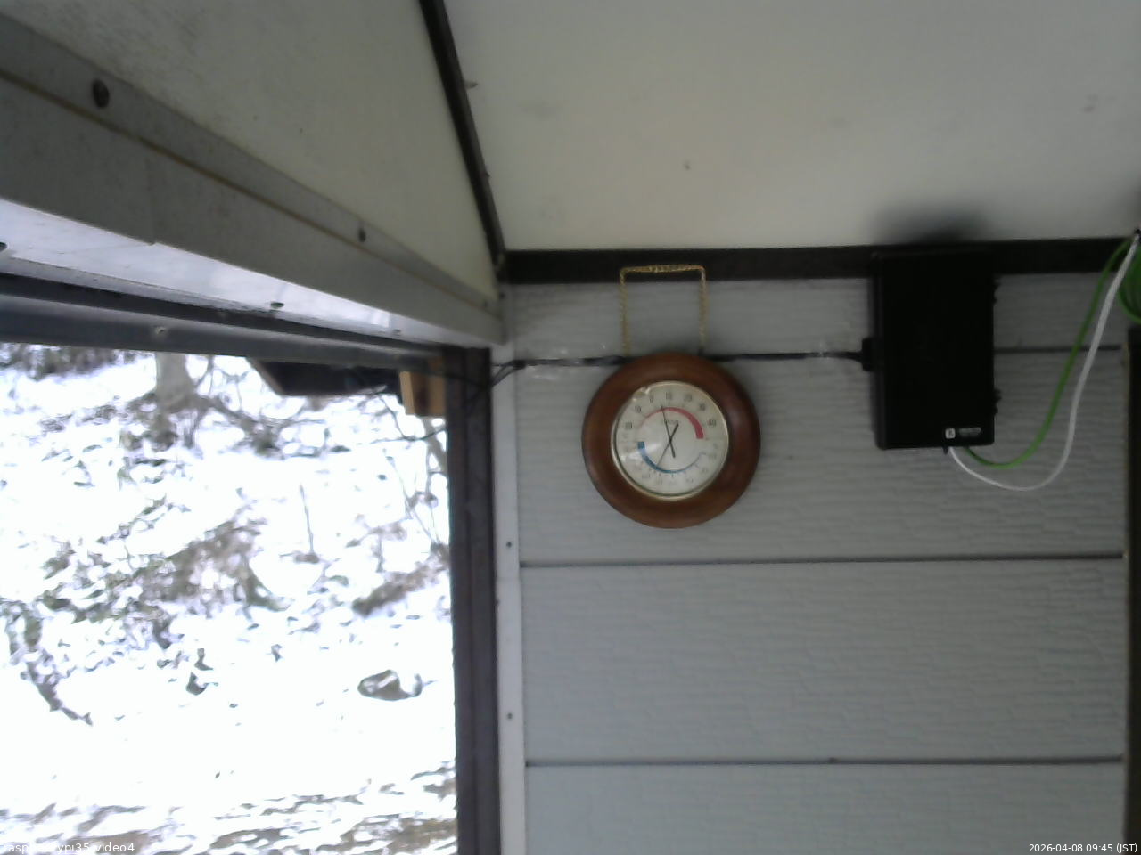 長野県菅平高原 ゆたか山荘 東側上空 2026/04/08 09:45