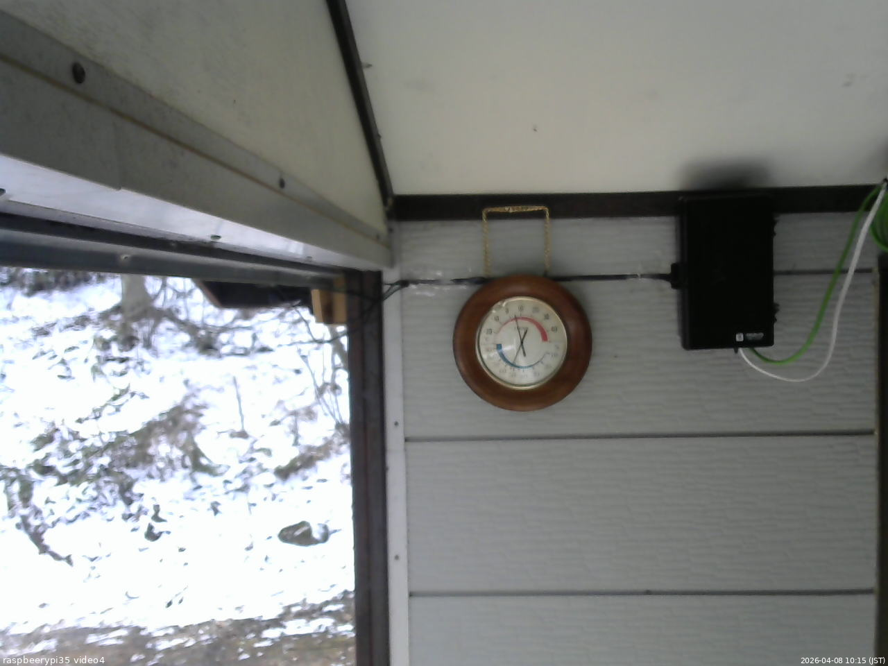 長野県菅平高原 ゆたか山荘 東側上空 2026/04/08 10:15