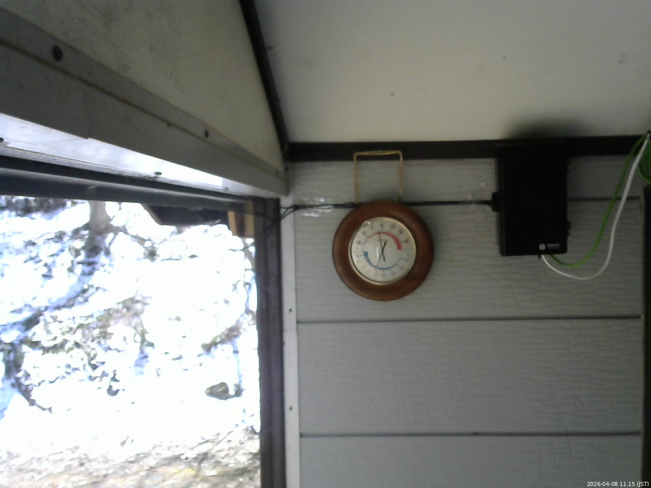 長野県菅平高原 ゆたか山荘 東側上空 2026/04/08 11:15