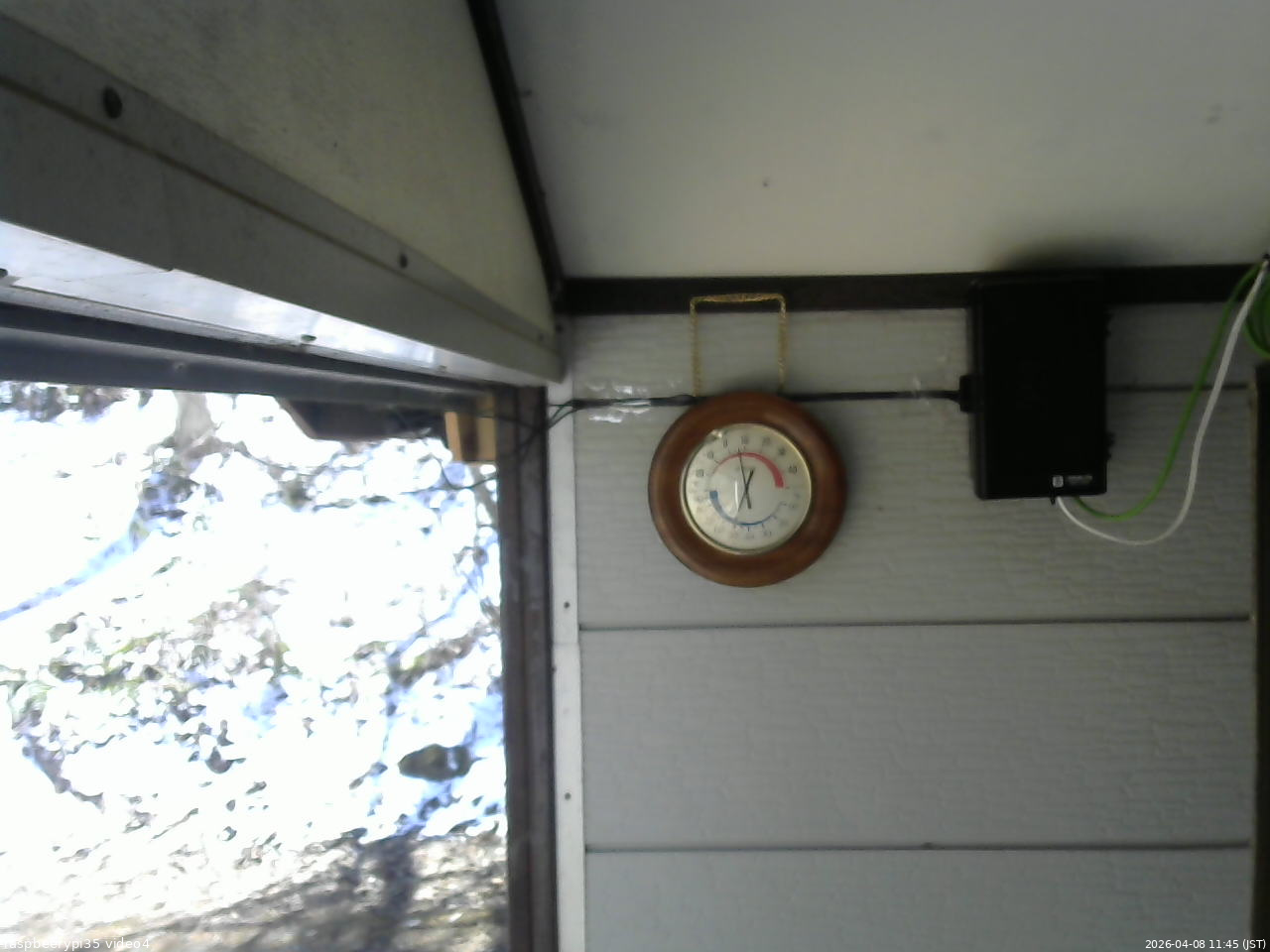 長野県菅平高原 ゆたか山荘 東側上空 2026/04/08 11:45