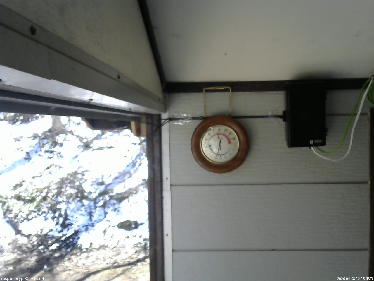 長野県菅平高原 ゆたか山荘 東側上空 2026/04/08 12:15