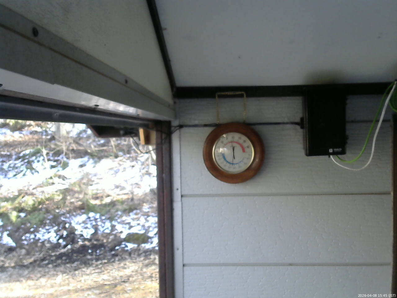 長野県菅平高原 ゆたか山荘 東側上空 2026/04/08 15:45