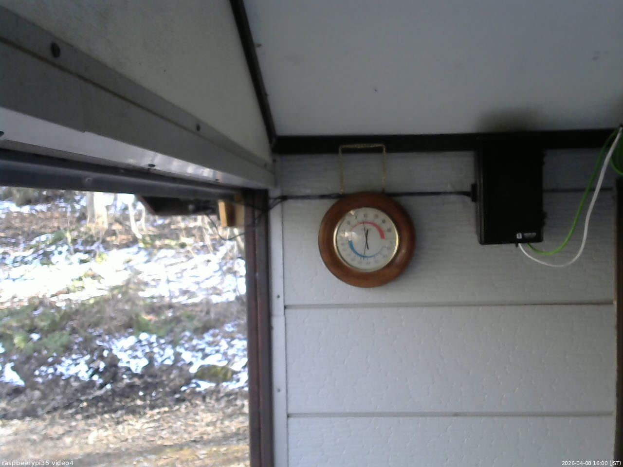 長野県菅平高原 ゆたか山荘 東側上空 2026/04/08 16:00