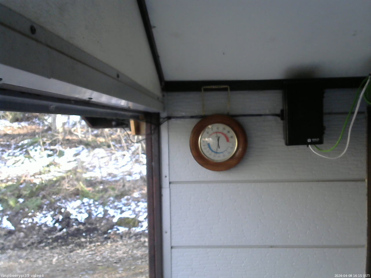 長野県菅平高原 ゆたか山荘 東側上空 2026/04/08 16:15