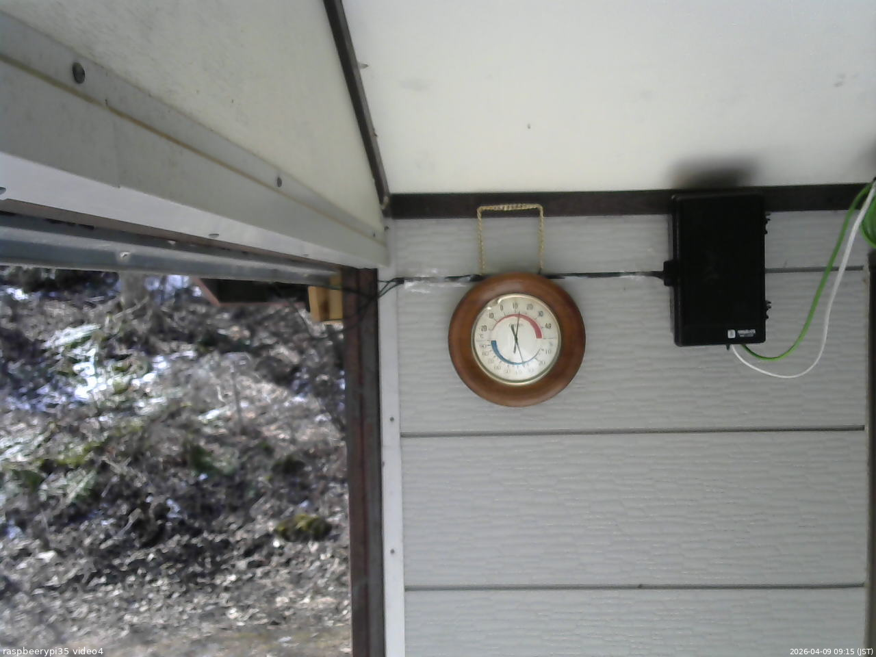 長野県菅平高原 ゆたか山荘 東側上空 2026/04/09 09:15