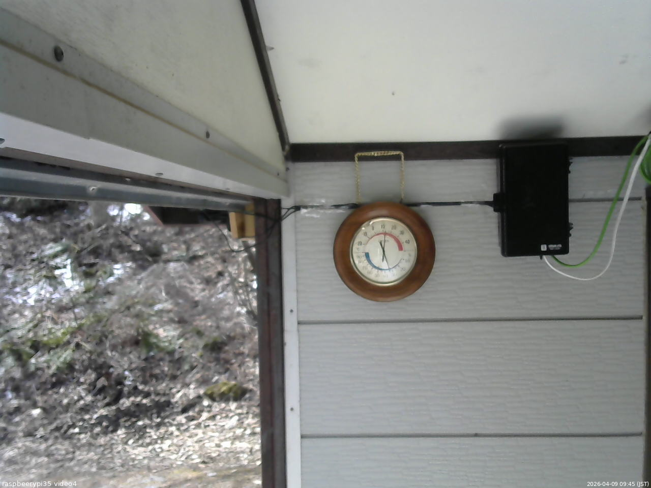 長野県菅平高原 ゆたか山荘 東側上空 2026/04/09 09:45