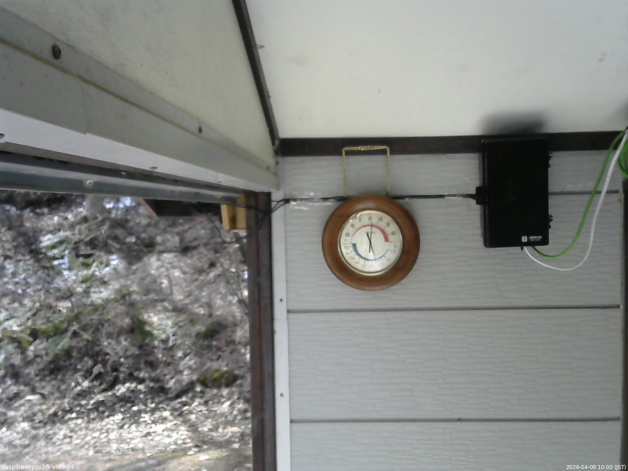 長野県菅平高原 ゆたか山荘 東側上空 2026/04/09 10:00