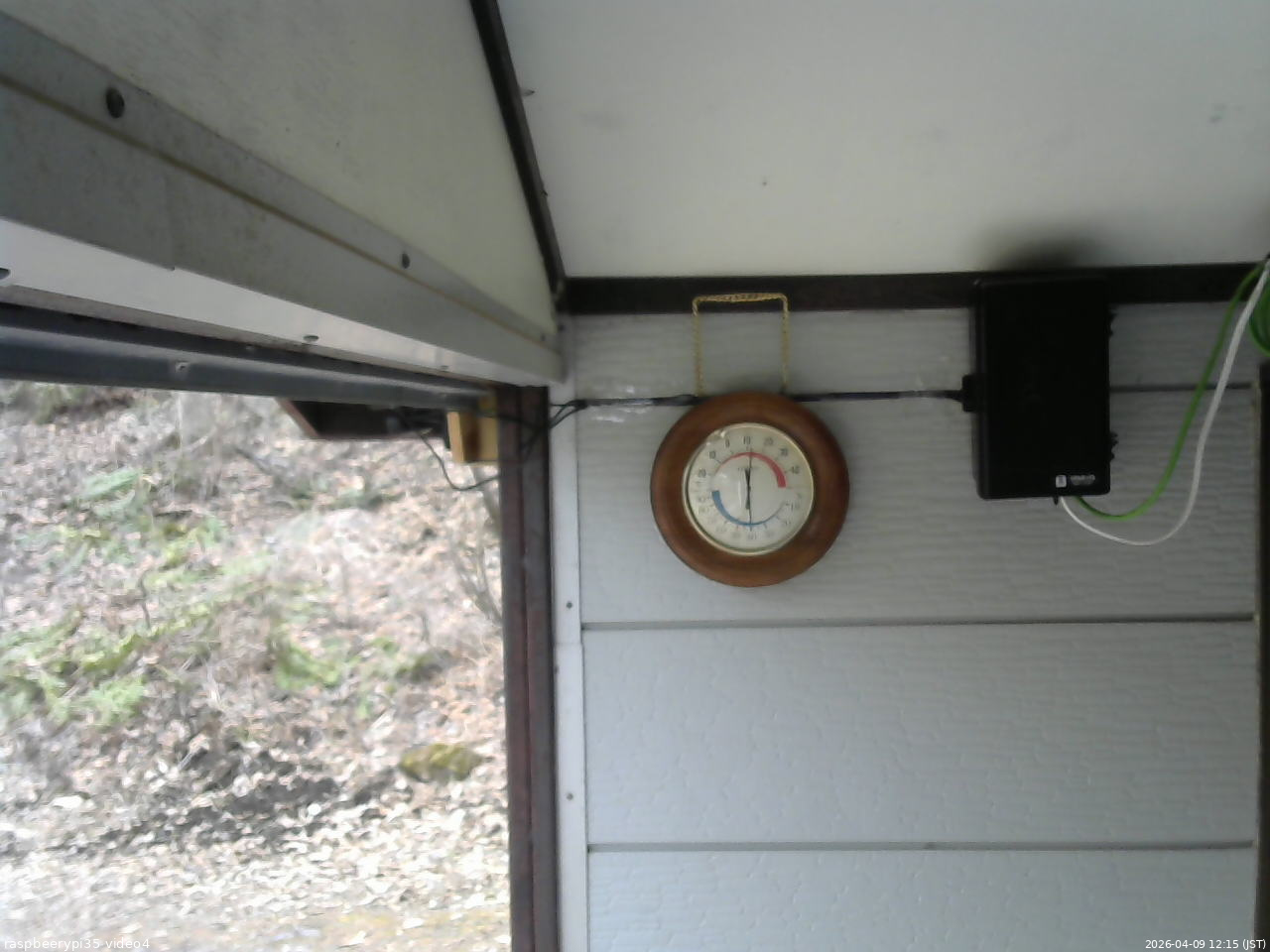 長野県菅平高原 ゆたか山荘 東側上空 2026/04/09 12:15