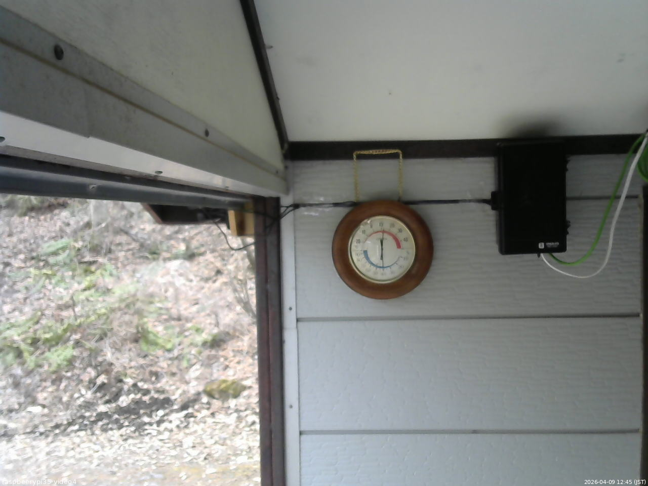 長野県菅平高原 ゆたか山荘 東側上空 2026/04/09 12:45