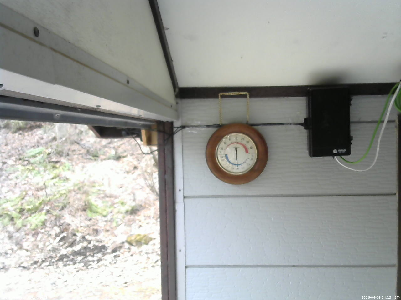 長野県菅平高原 ゆたか山荘 東側上空 2026/04/09 14:15