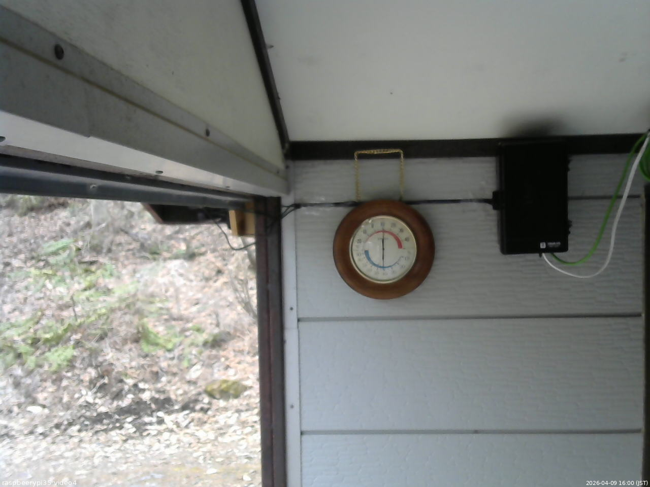 長野県菅平高原 ゆたか山荘 東側上空 2026/04/09 16:00