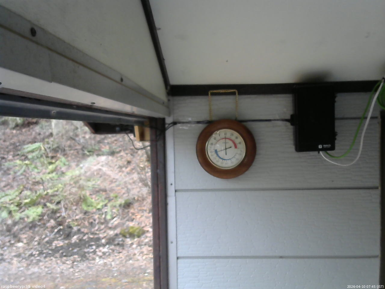 長野県菅平高原 ゆたか山荘 東側上空 2026/04/10 07:45