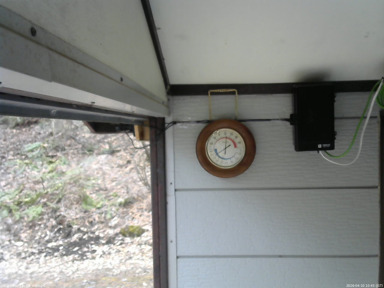 長野県菅平高原 ゆたか山荘 東側上空 2026/04/10 10:45