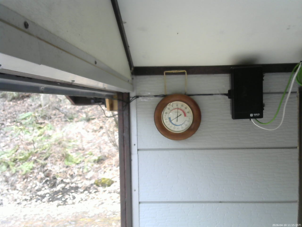 長野県菅平高原 ゆたか山荘 東側上空 2026/04/10 11:15