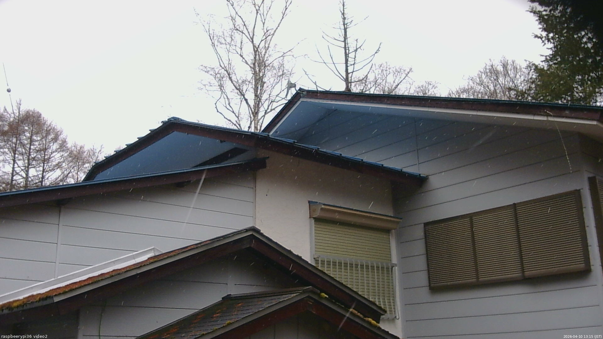 長野県菅平高原 ゆたか山荘 駐車場奥 2026/04/10 13:15