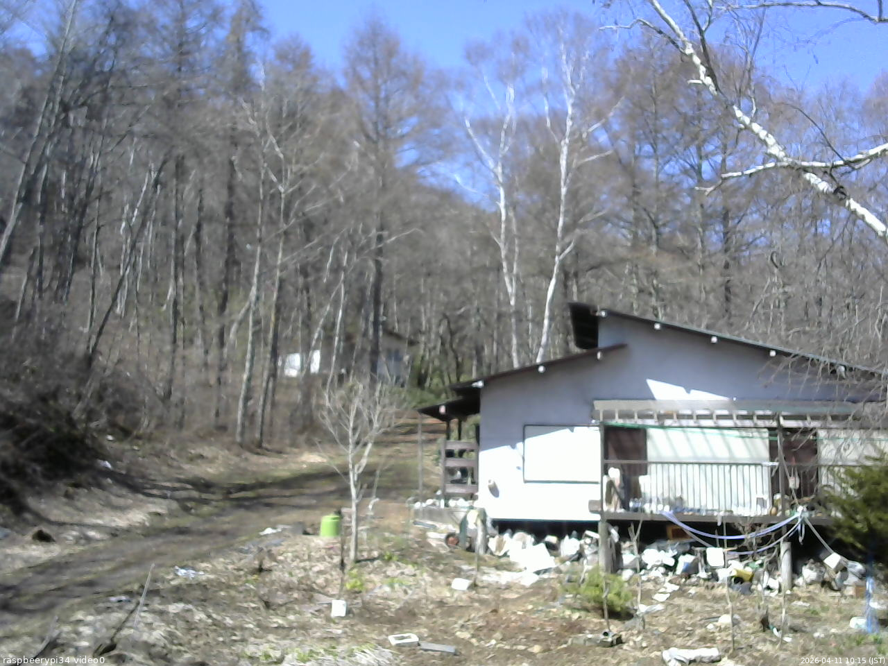 長野県菅平高原 ゆたか山荘 西側(坂上) 2026/04/11 10:15