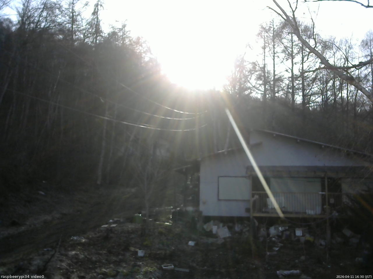 長野県菅平高原 ゆたか山荘 西側(坂上) 2026/04/11 16:30