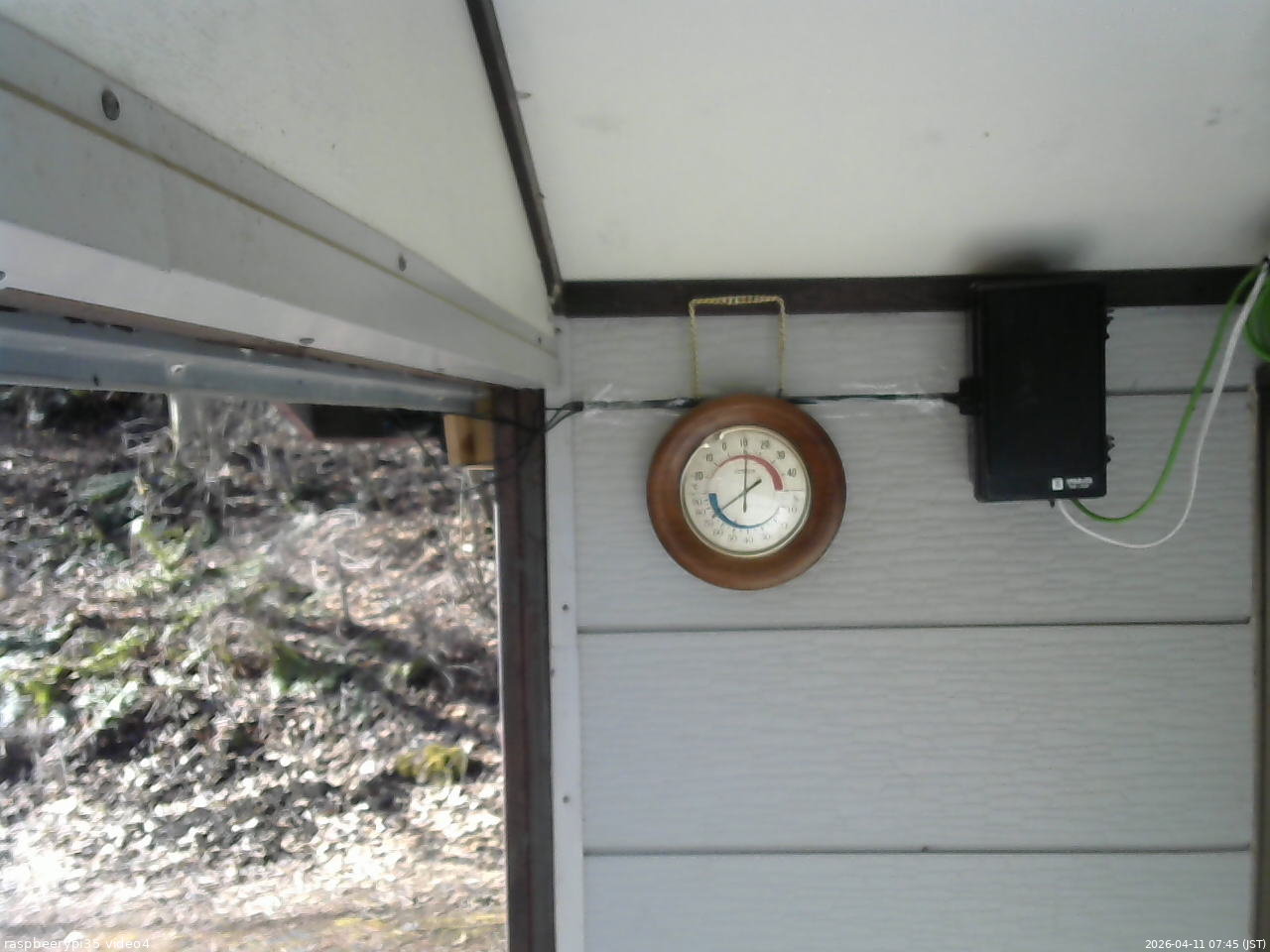 長野県菅平高原 ゆたか山荘 東側上空 2026/04/11 07:45