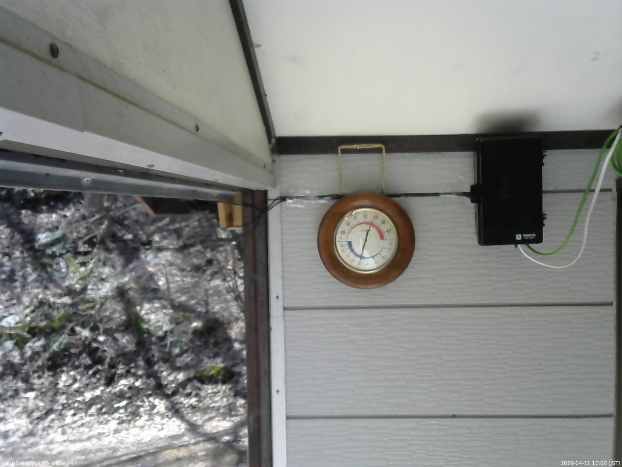 長野県菅平高原 ゆたか山荘 東側上空 2026/04/11 10:00