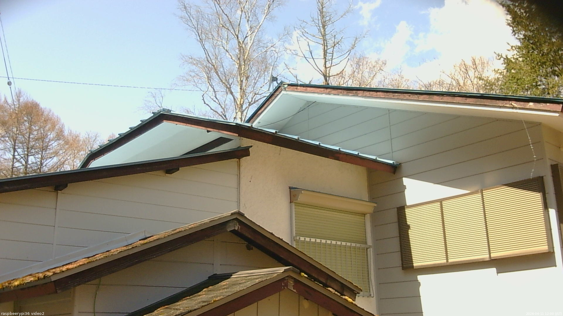 長野県菅平高原 ゆたか山荘 駐車場奥 2026/04/11 12:00