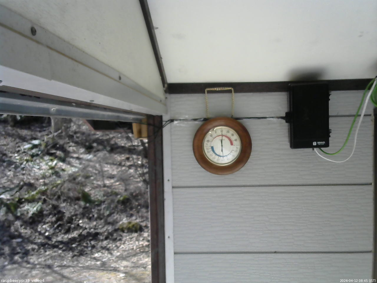 長野県菅平高原 ゆたか山荘 東側上空 2026/04/12 08:45