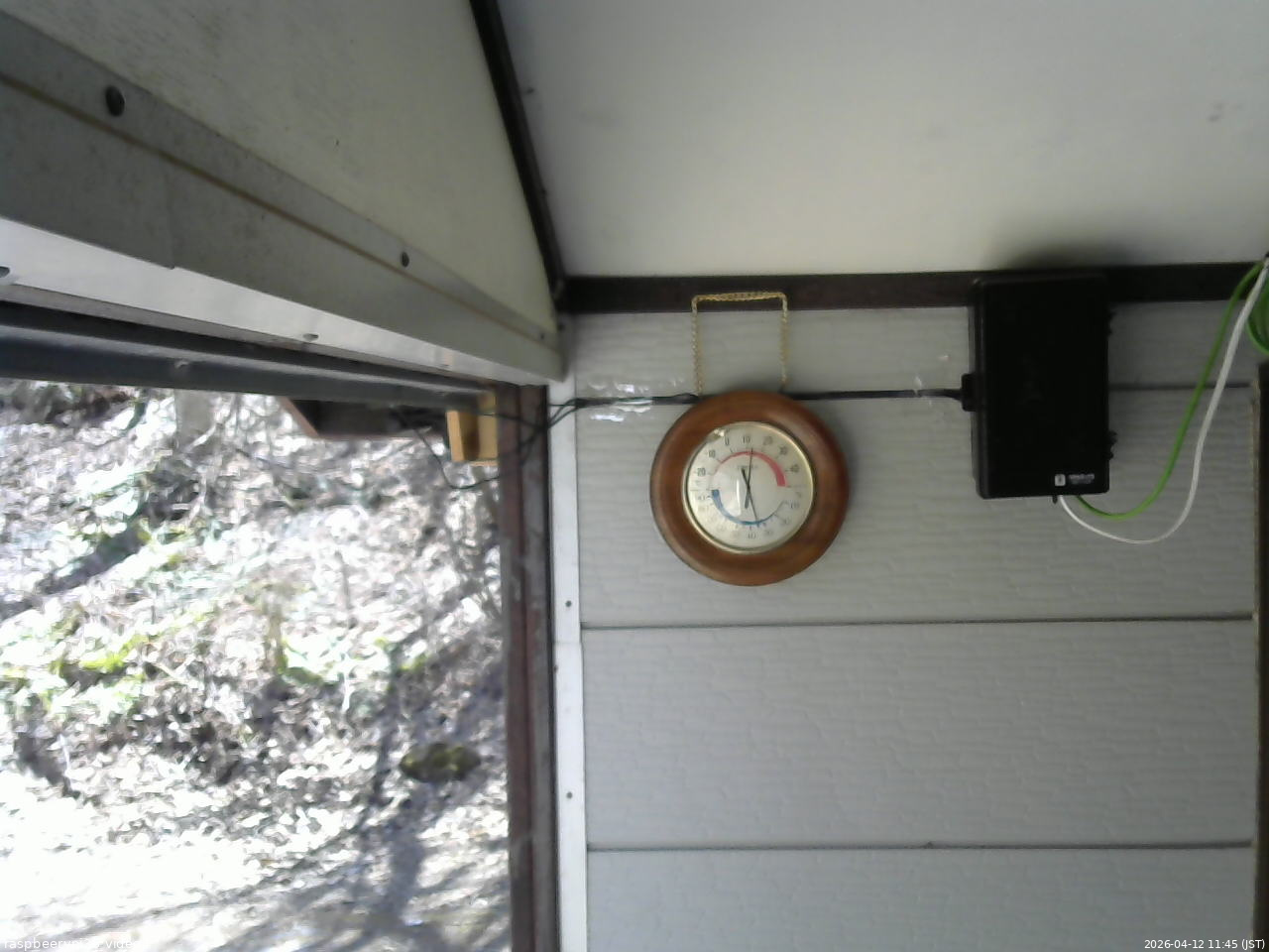 長野県菅平高原 ゆたか山荘 東側上空 2026/04/12 11:45