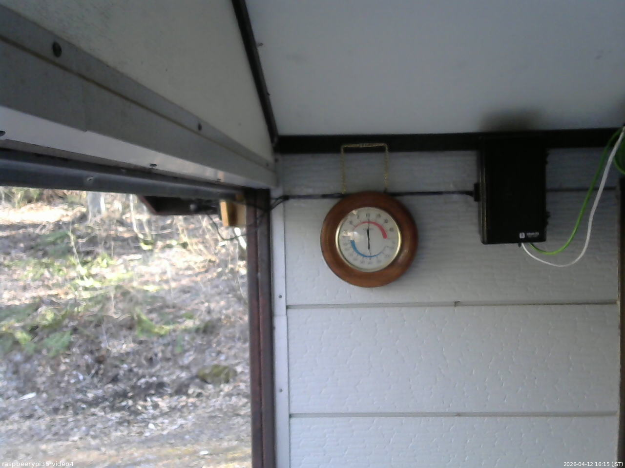 長野県菅平高原 ゆたか山荘 東側上空 2026/04/12 16:15