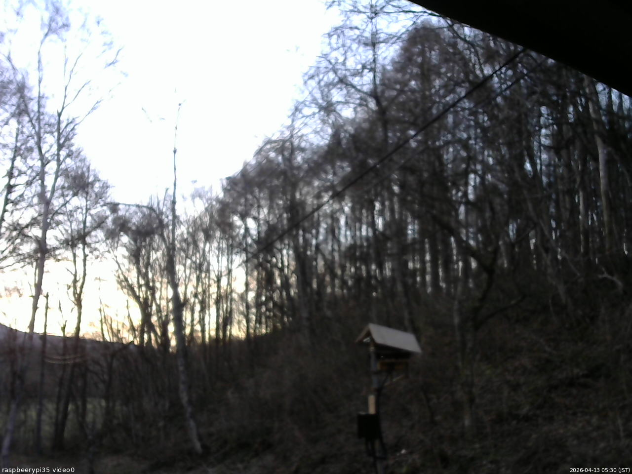 長野県菅平高原 ゆたか山荘 温度計 2026/04/13 05:30