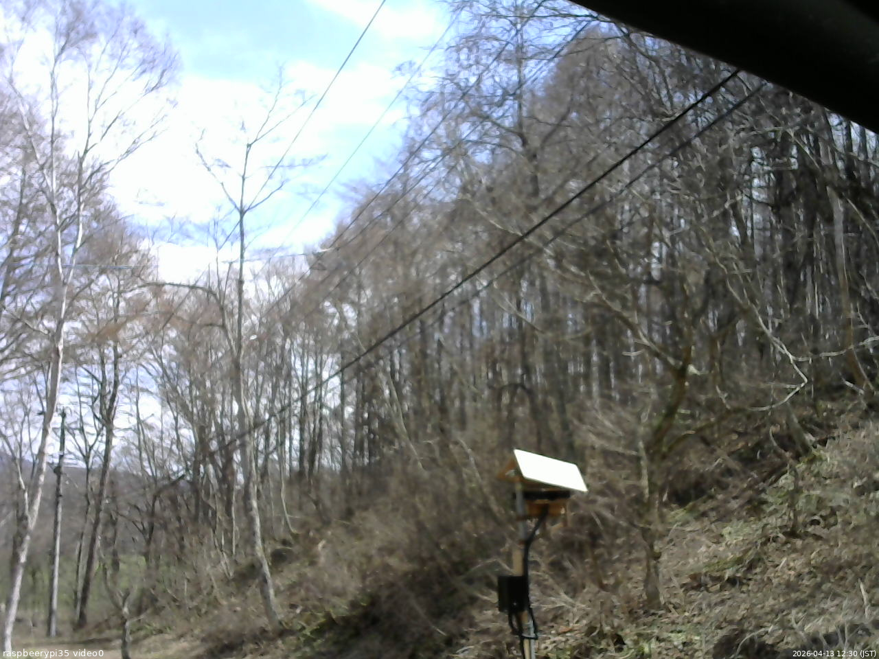 長野県菅平高原 ゆたか山荘 温度計 2026/04/13 12:30