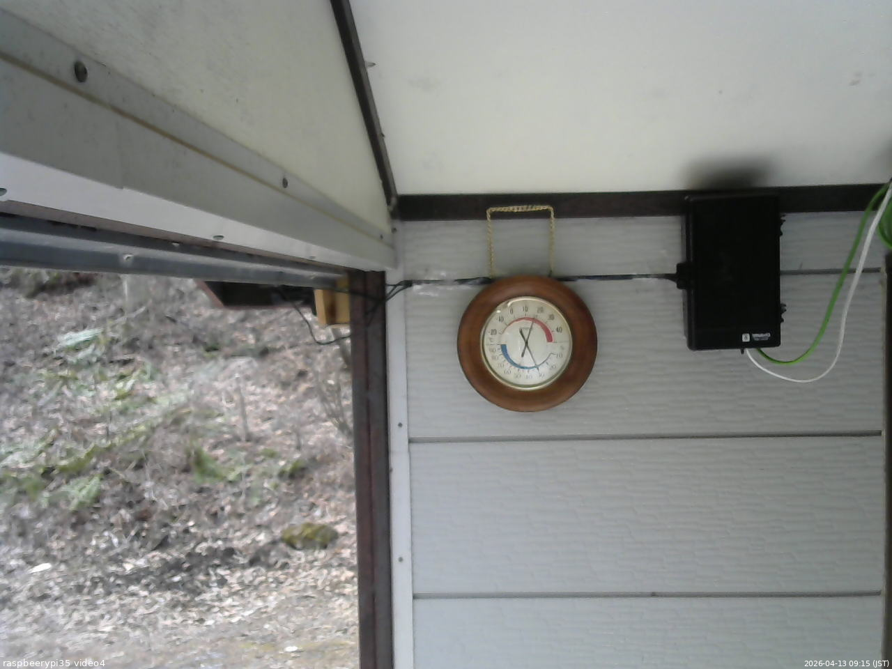 長野県菅平高原 ゆたか山荘 東側上空 2026/04/13 09:15