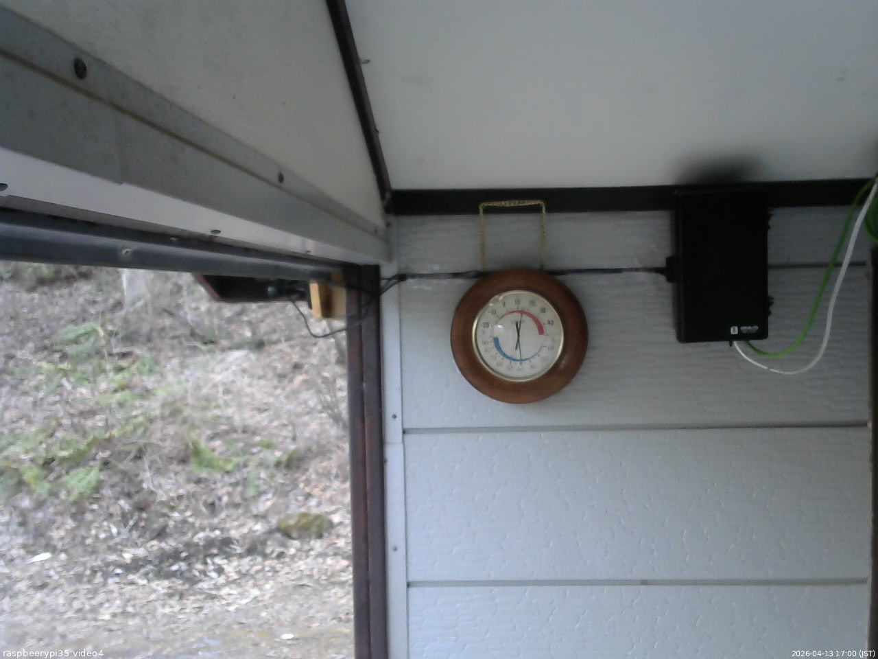 長野県菅平高原 ゆたか山荘 東側上空 2026/04/13 17:00