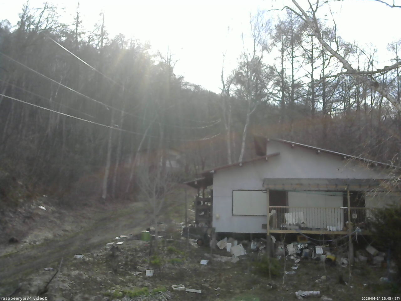 長野県菅平高原 ゆたか山荘 西側(坂上) 2026/04/14 15:45
