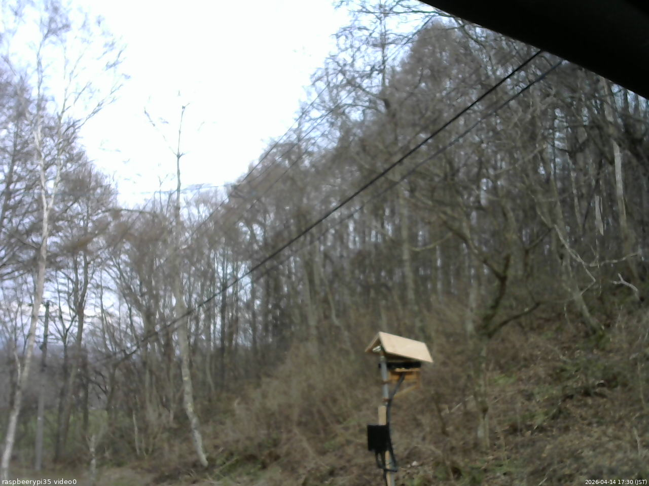 長野県菅平高原 ゆたか山荘 温度計 2026/04/14 17:30